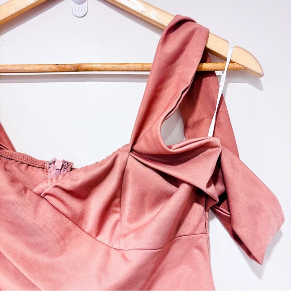 SHEIN Pink one-sleeve jumpsuit - Picture 5 of 7